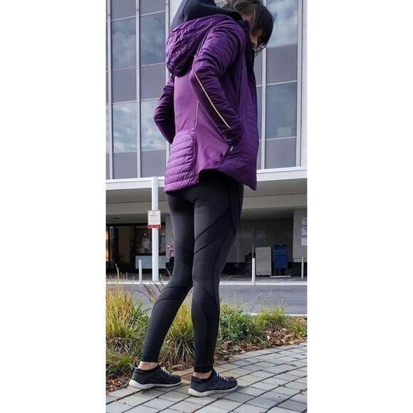 Lululemon First Mile Jacket Darkest Magenta Purple Full Zip Women's Size 2 - Picture 16 of 16